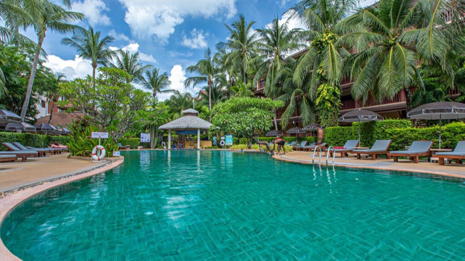 Phuket Escape with Flights: 7 Nights + Flights + Room Upgrade + Breakfast + Transfers & More from just $995pp